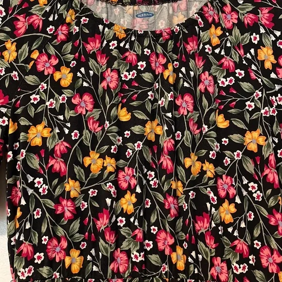 OLD NAVY GIRLS DRESS. - Picture 3 of 4